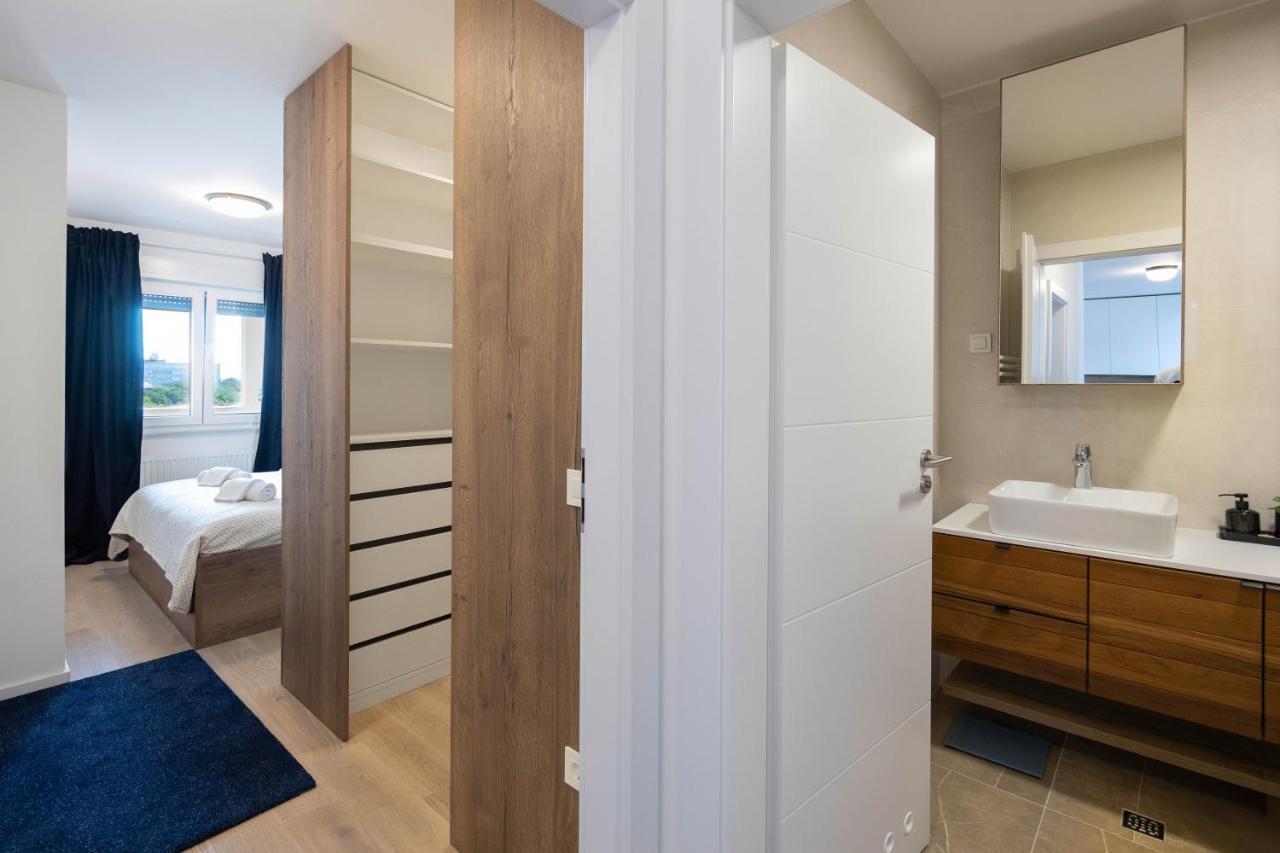 Stylish 2Bdr Apartment- Free Garage 萨格勒布 外观 照片